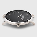 Silver round case women's watch - black dial - Kraek