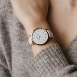 wrist photo - rose gold - white leather strap - 18 mm - Svelte - white dial