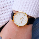 gold round case women's watch - white dial - Svelte Kraek